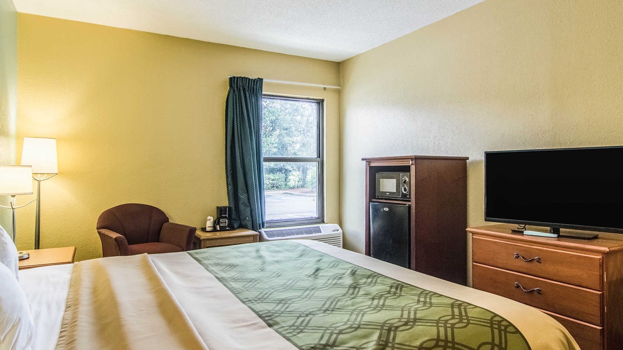 Photo of Bedroom in Darien