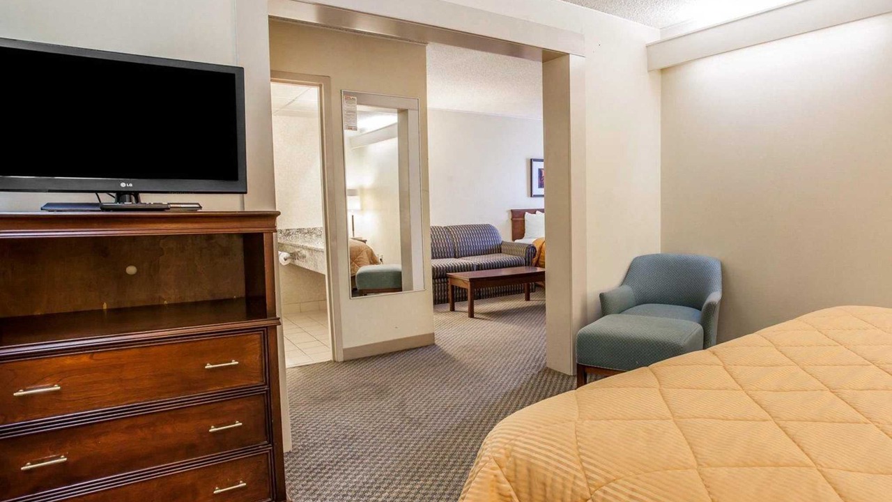 Photo of Bedroom in Silver Lake