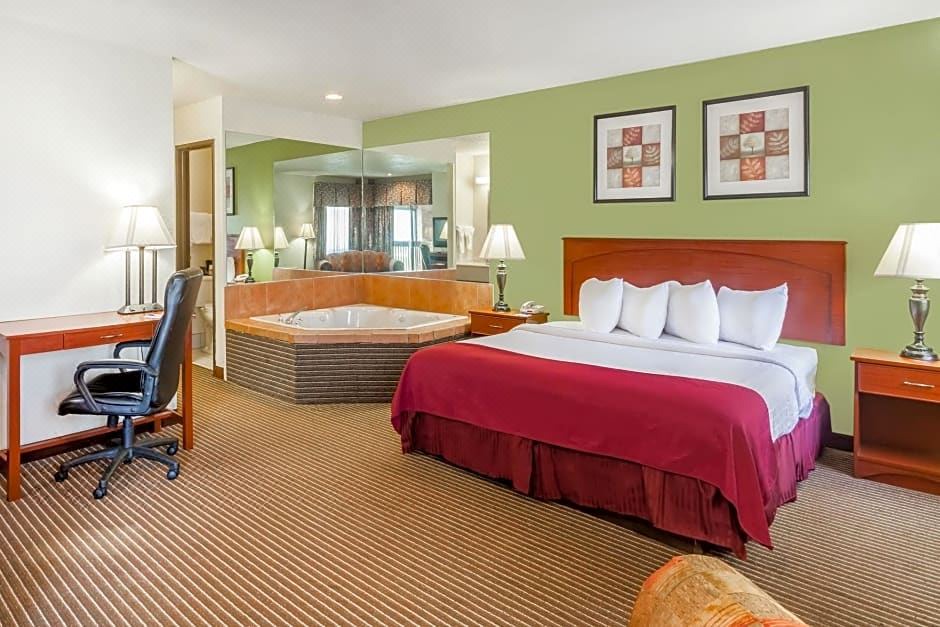 Photo of Bedroom in Jackson