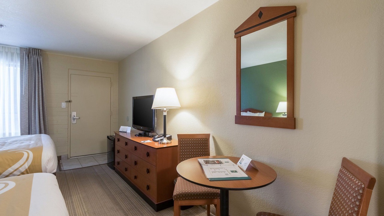 Photo of Livingroom in Bloomington