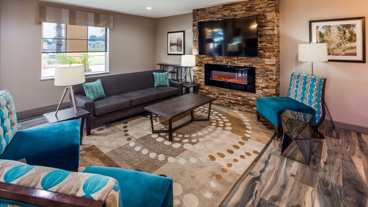 Photo of Livingroom in Lafayette
