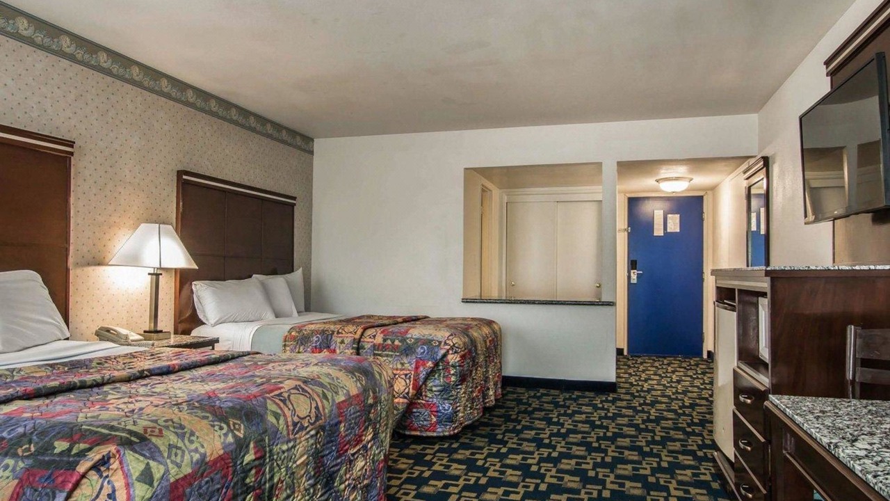 Photo of Bedroom in Townsite