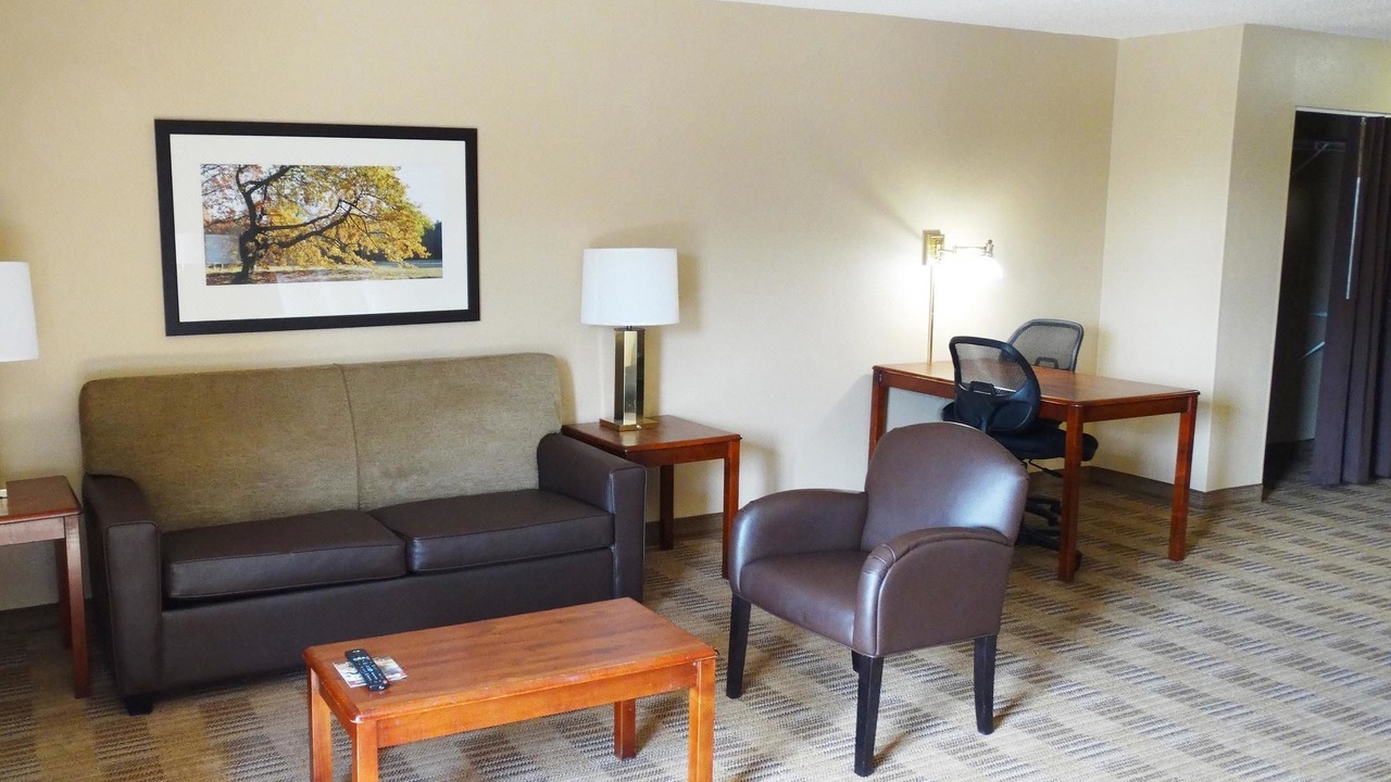 Photo of Livingroom in US 290