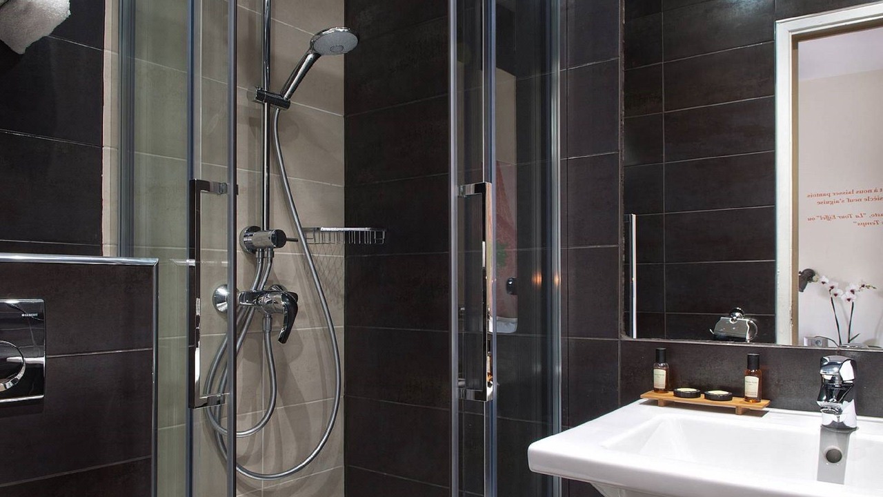 Photo of Bathroom in Centre Ville
