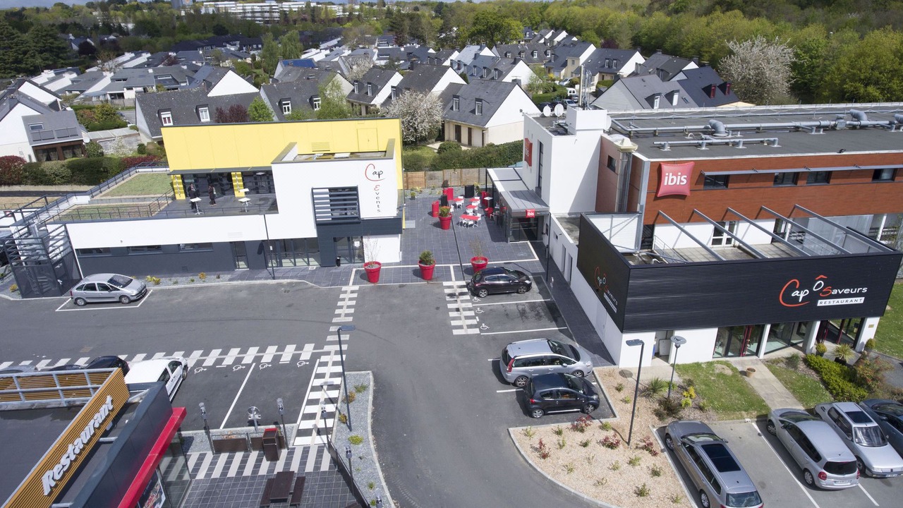 Photo of Others in Cesson-Sevigne
