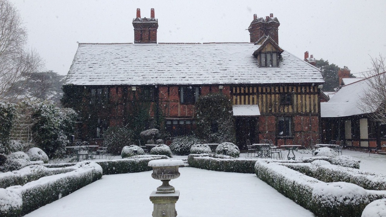 Photo of Others in Horley