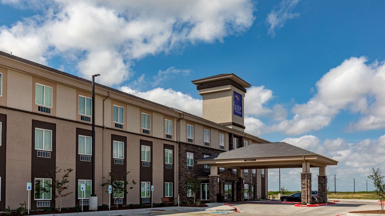 Photo of Buildings in Ingleside