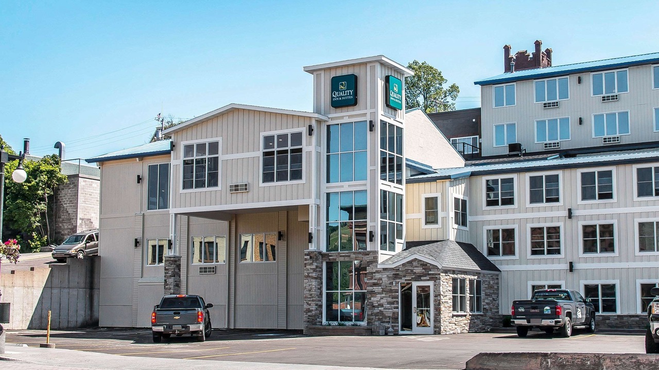 Photo of Buildings in Houghton