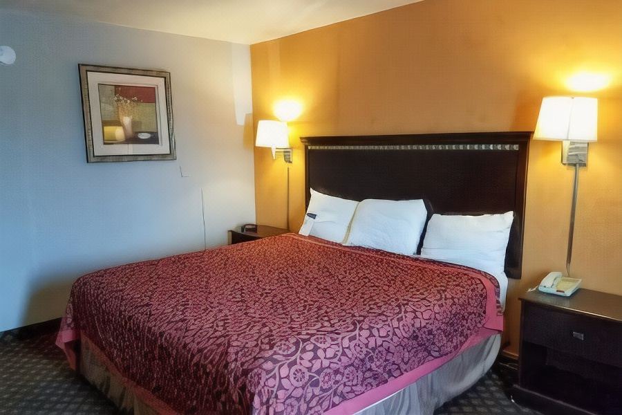Photo of Bedroom in Dodge City