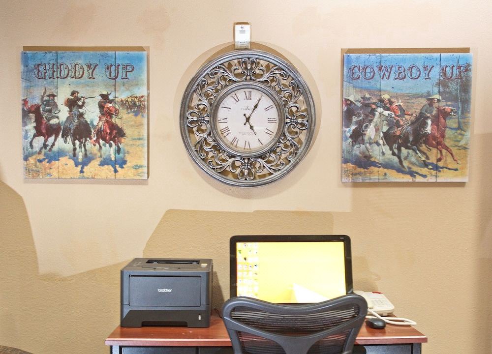 Photo of Livingroom in Tombstone