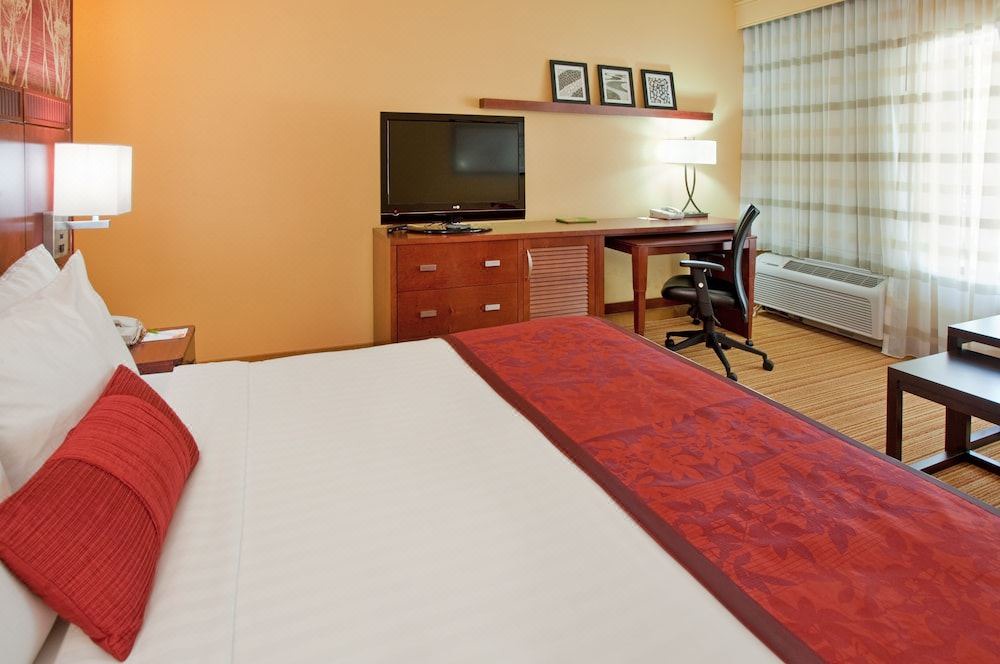 Photo of Bedroom in The Woodlands