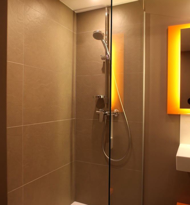 Photo of Bathroom in Gien