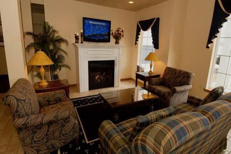 Photo of Livingroom in Mystic