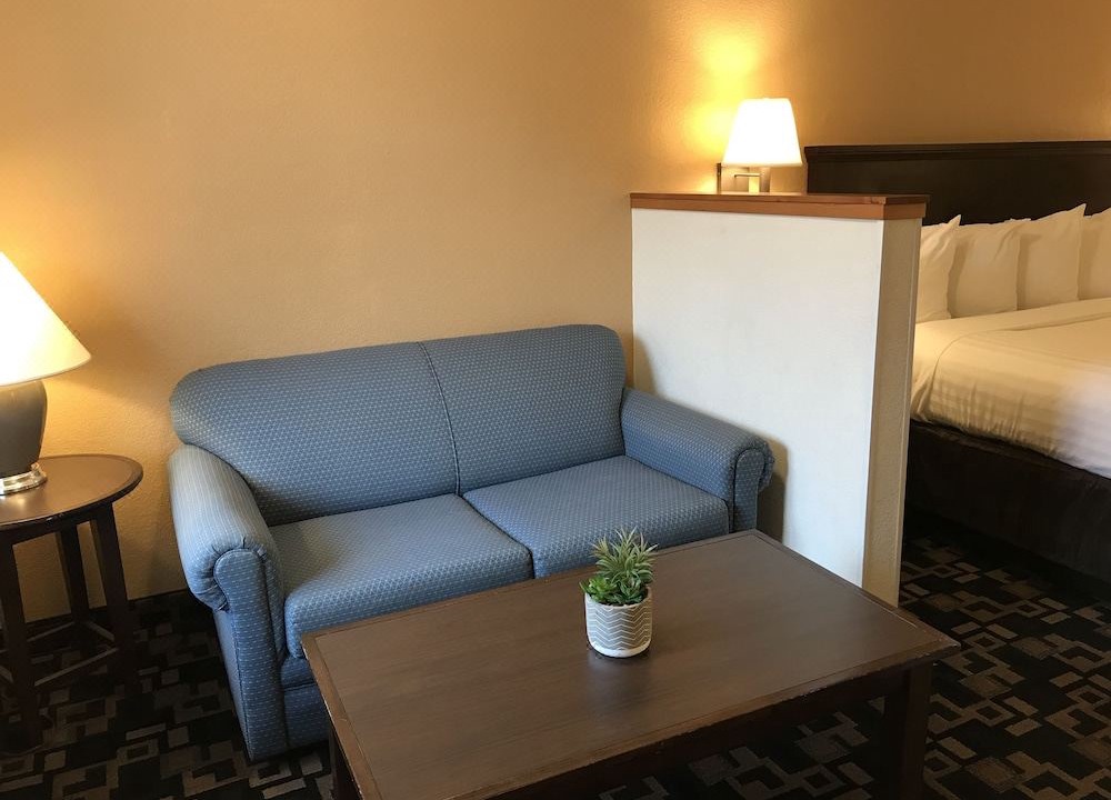 Photo of Livingroom in Cornwall Park