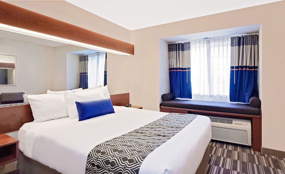 Photo of Bedroom in Middletown