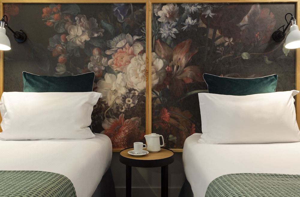 Photo of Bedroom in Jules Ferry - Recamier