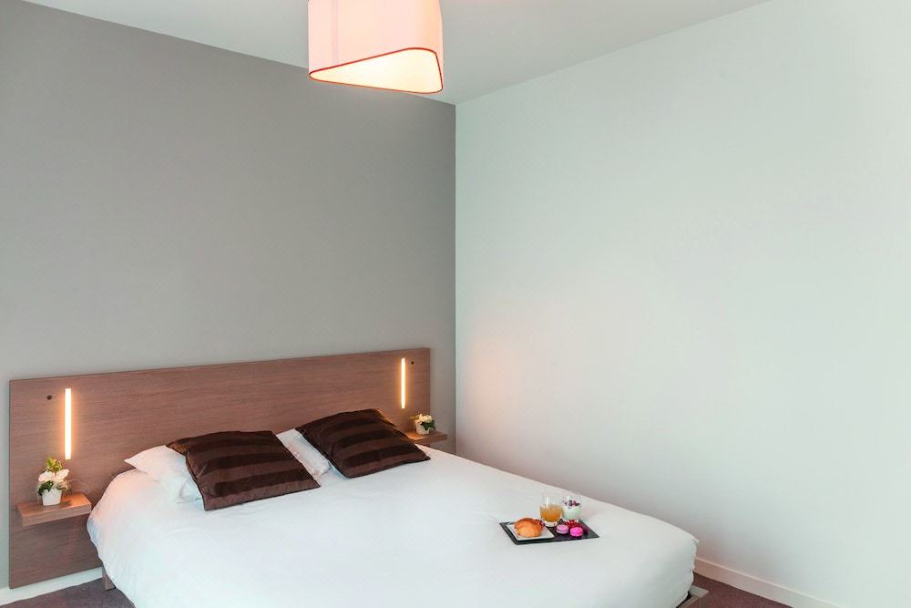 Photo of Bedroom in Saint-Serge