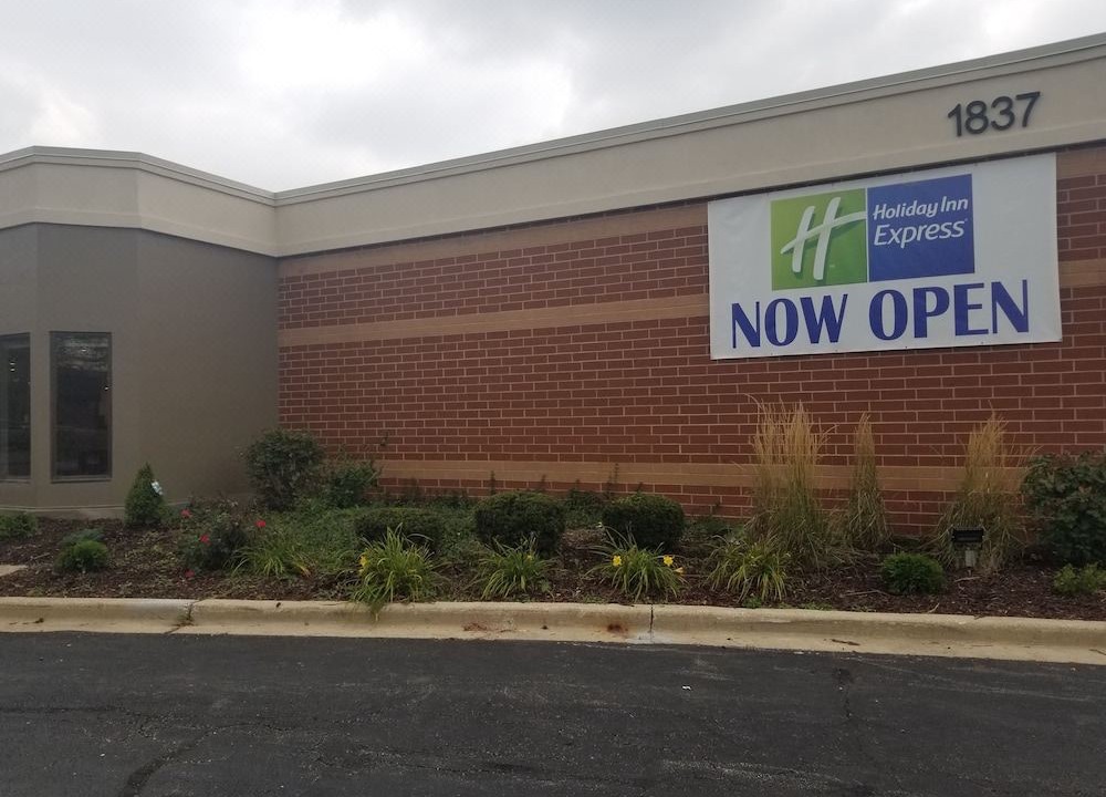 Photo of Buildings in Naperville