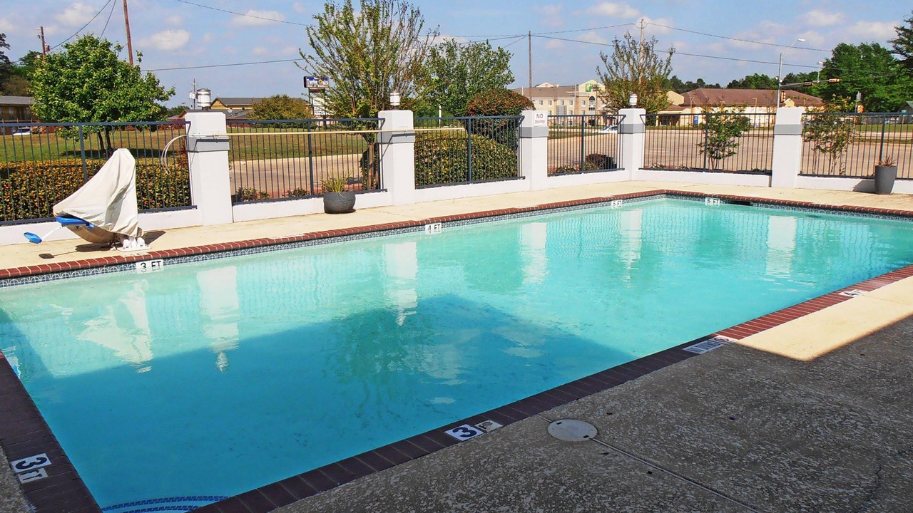 Photo of Outdoor in Carthage
