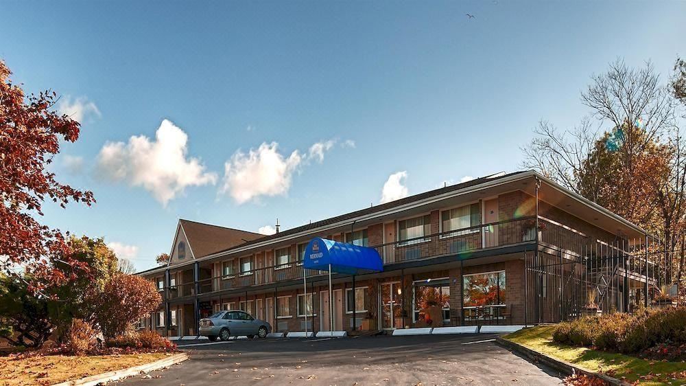 Photo of Buildings in West Springfield