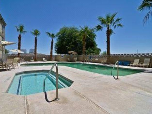 Photo of Outdoor in Ledgewood