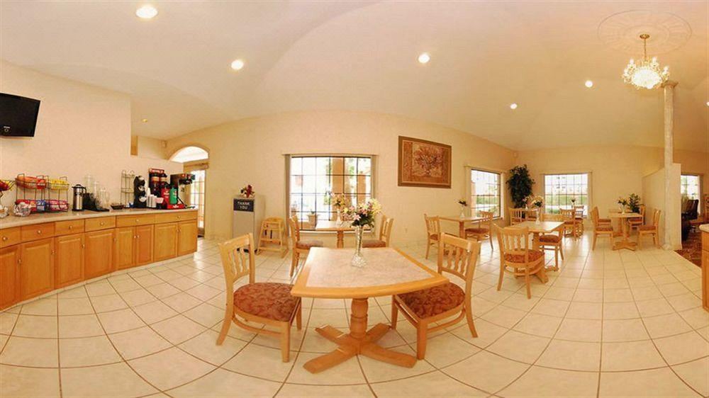 Photo of Livingroom in Portland