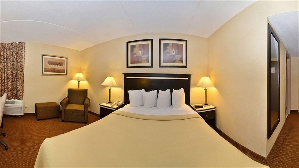 Photo of Bedroom in Fox Valley