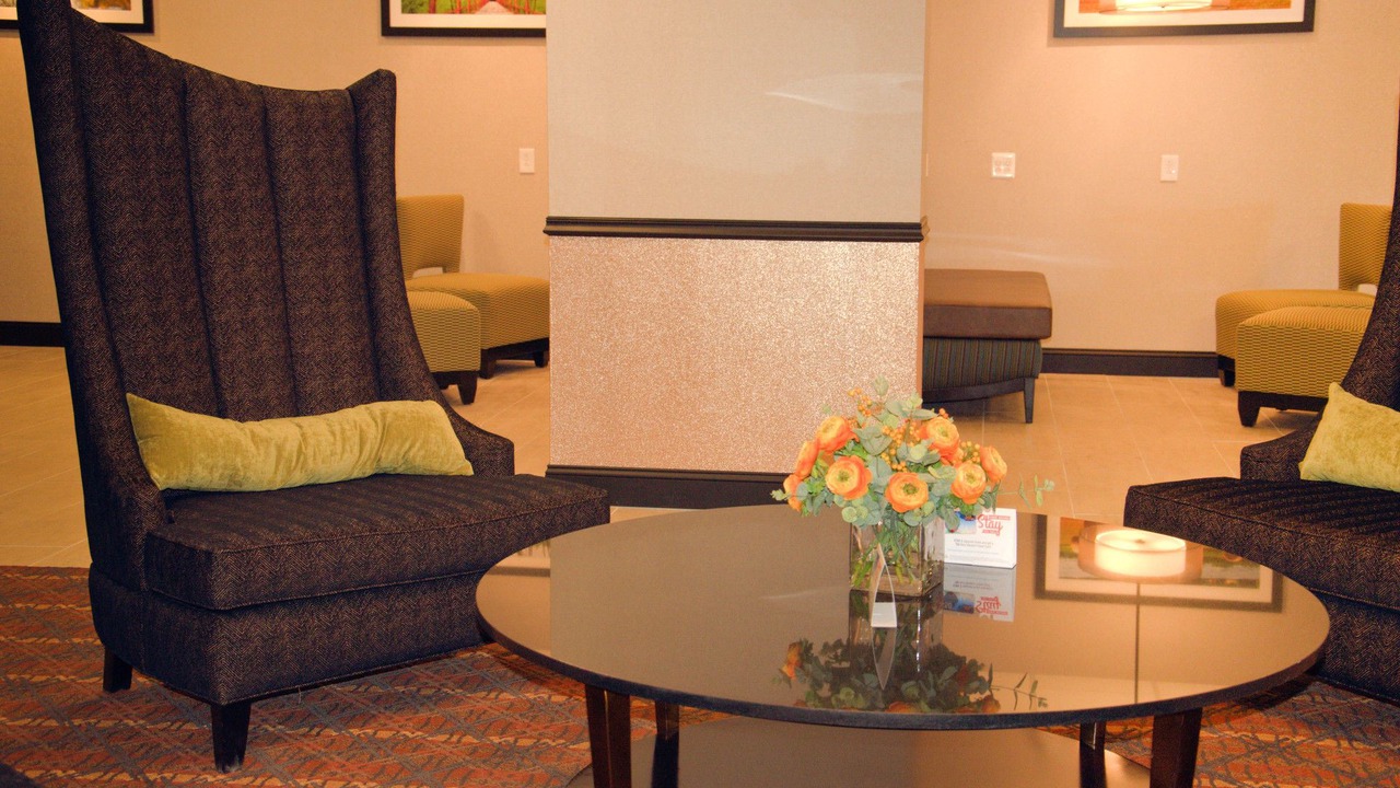 Photo of Livingroom in Newtonville