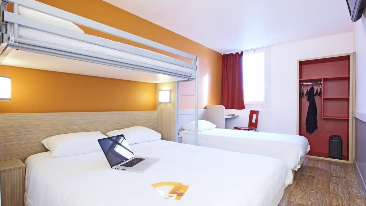 Photo of Bedroom in Val-de-Reuil