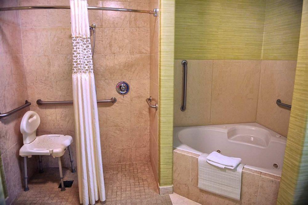 Photo of Bathroom in Harlingen