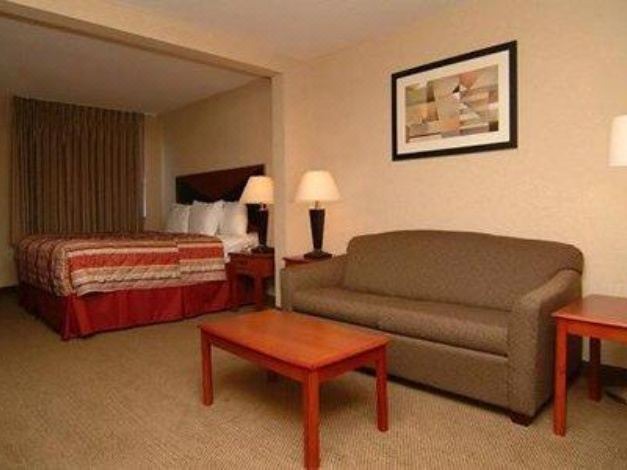 Photo of Livingroom in North Charleston