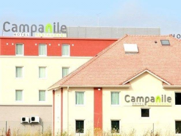Photo of Buildings in Le Mesnil-Amelot