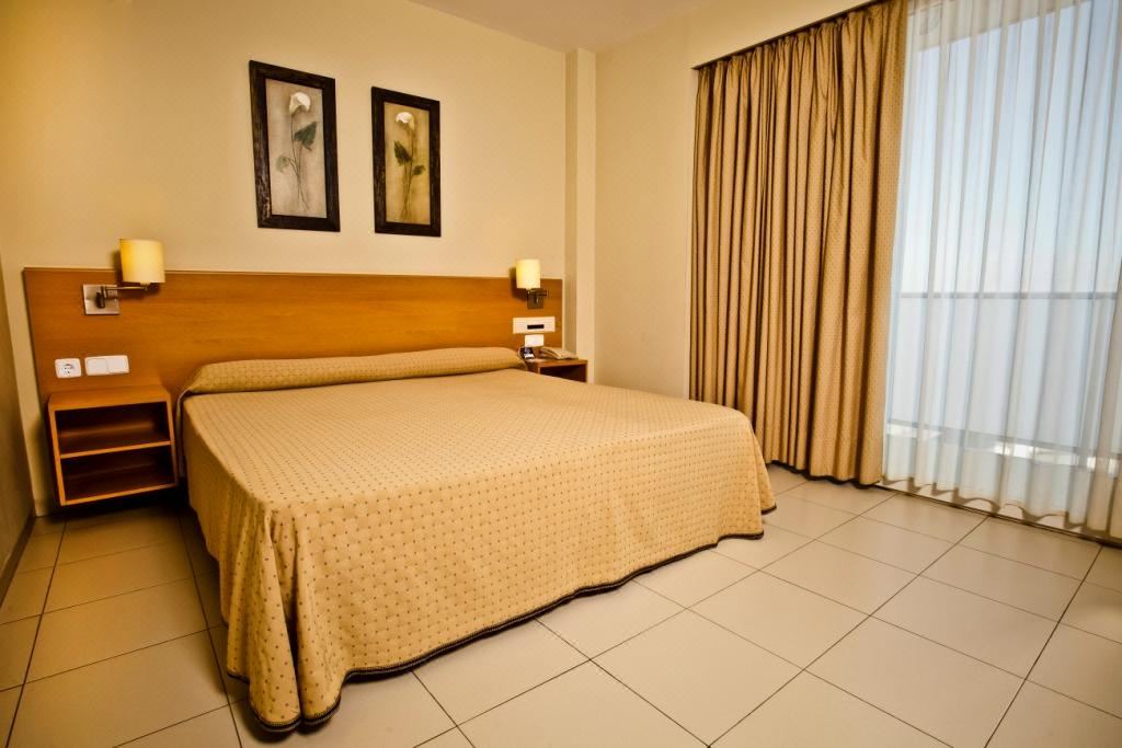 Photo of Bedroom in Lo Pagan