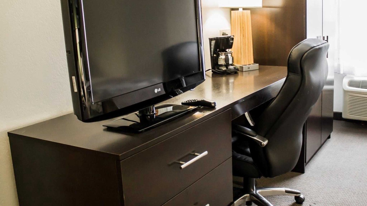 Photo of Others in Tire Hill