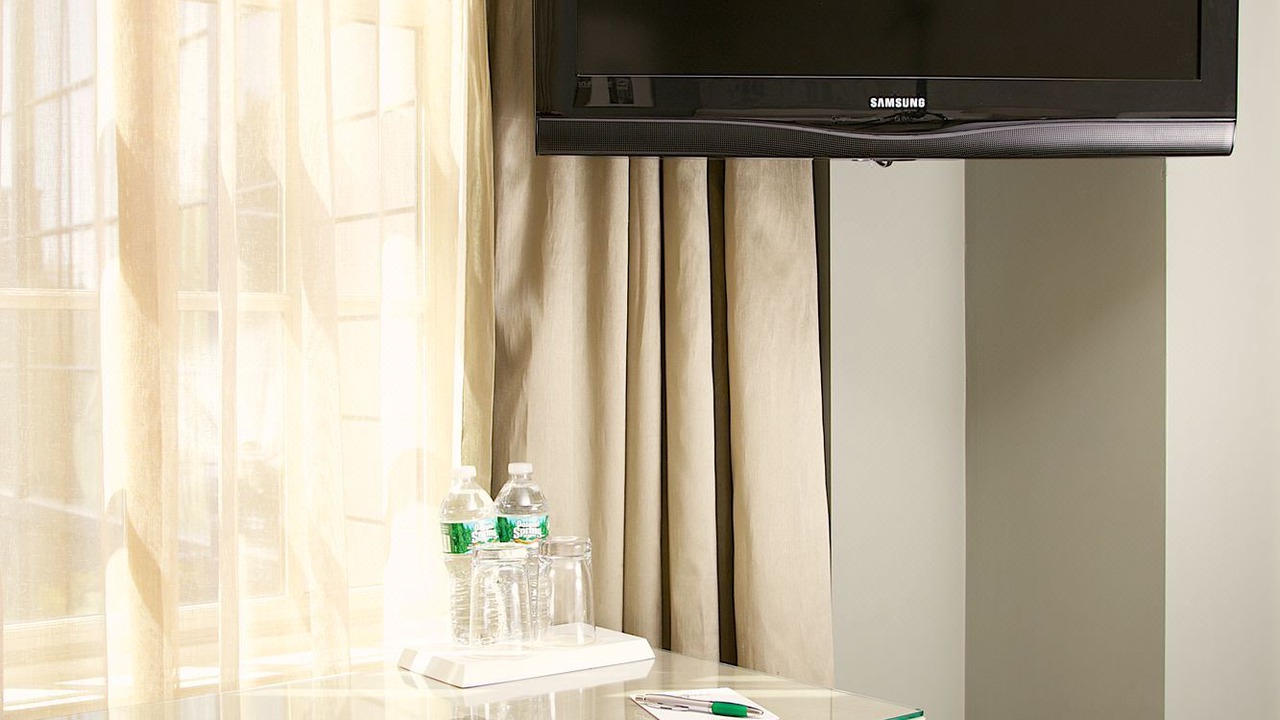 Photo of Bedroom in Mid-Cambridge