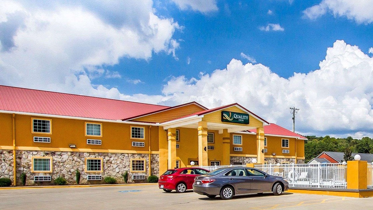 Photo of Buildings in Fort Payne