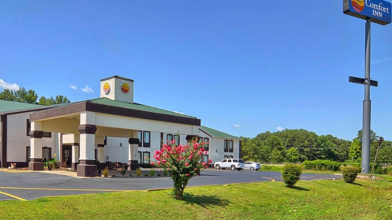 Photo of Buildings in Caddo Valley