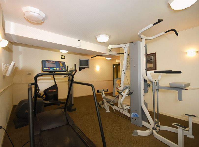 Photo of Livingroom in Westmont
