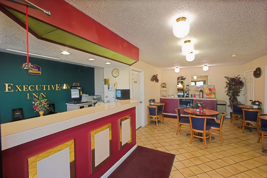 Photo of Livingroom in Grove City