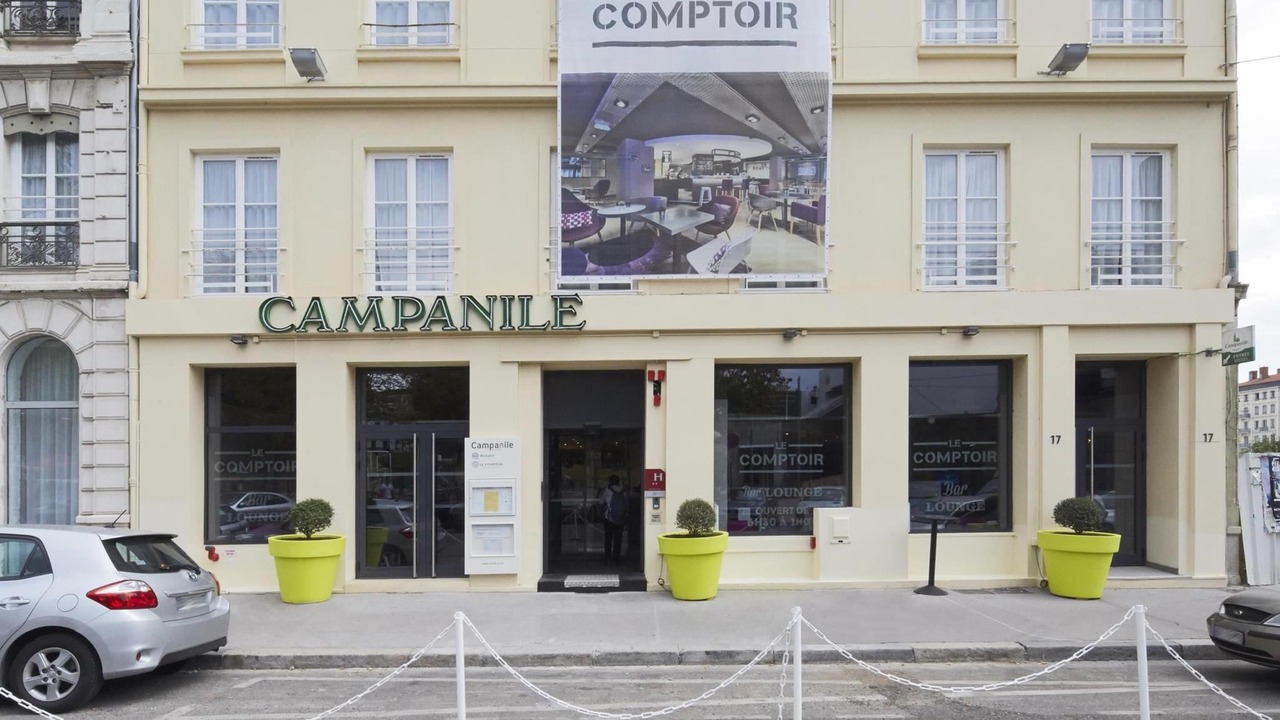Photo of Buildings in 2nd Arrondissement