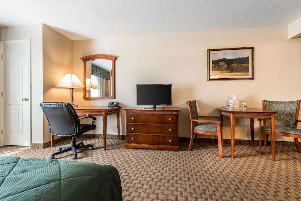Photo of Livingroom in Fort Morgan