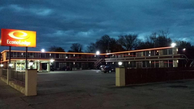Photo of Buildings in Winfield
