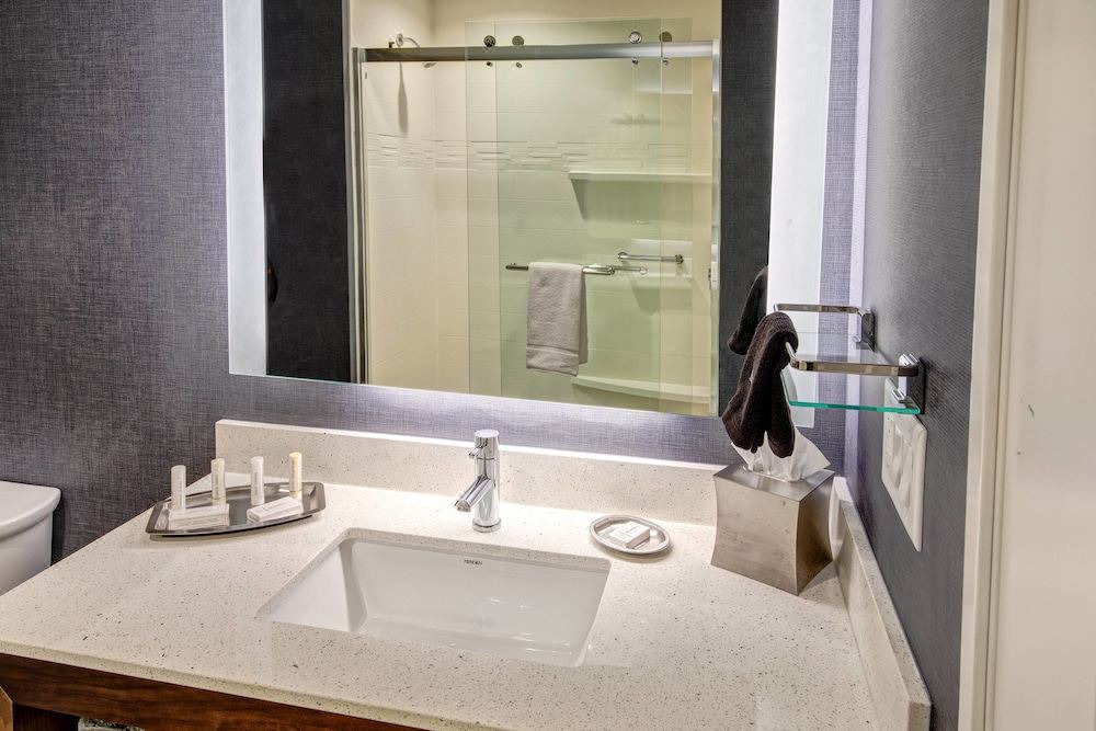 Photo of Bathroom in Green Hills