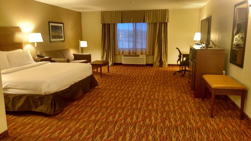 Photo of Bedroom in Truth or Consequences