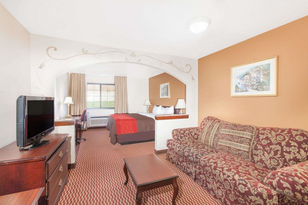 Photo of Livingroom in Oklahoma City