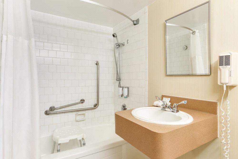 Photo of Bathroom in Belleville