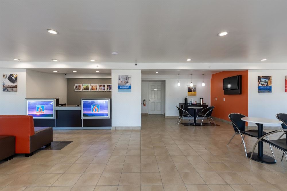 Photo of Livingroom in Bryan