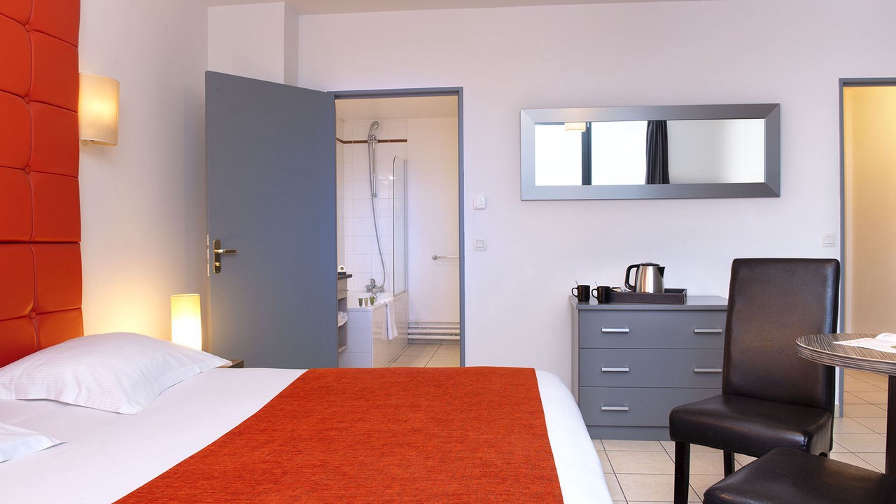 Photo of Bedroom in Ennery