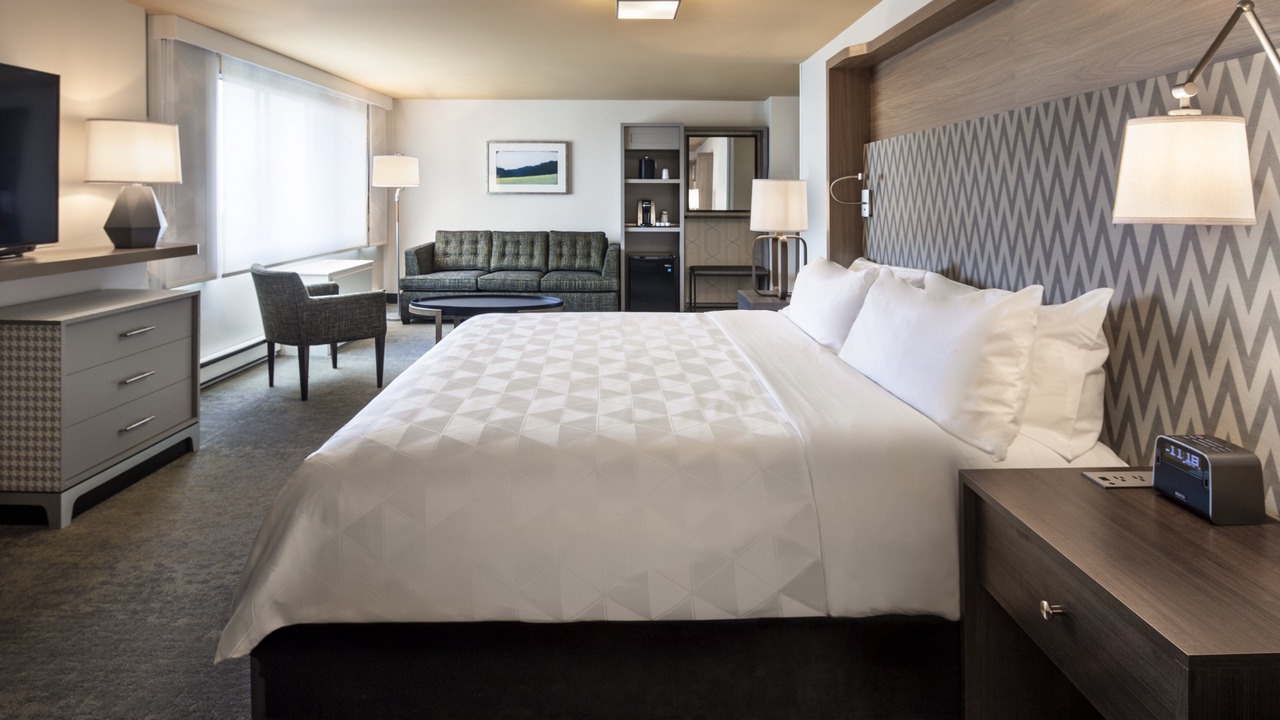 Photo of Bedroom in Longueuil