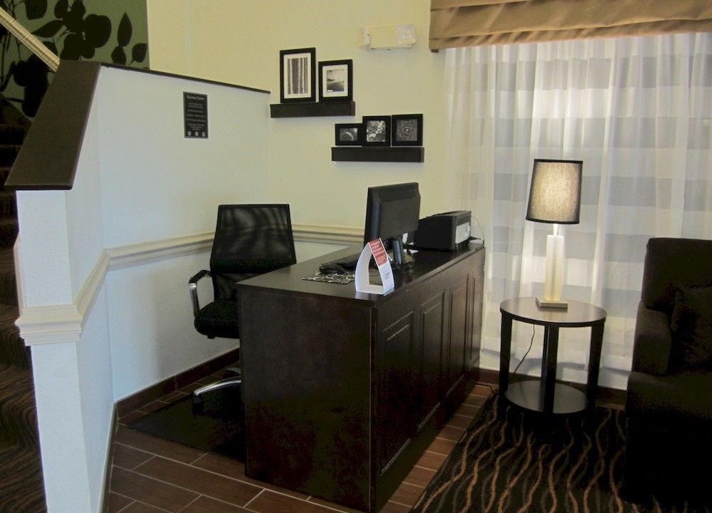 Photo of Livingroom in Albemarle